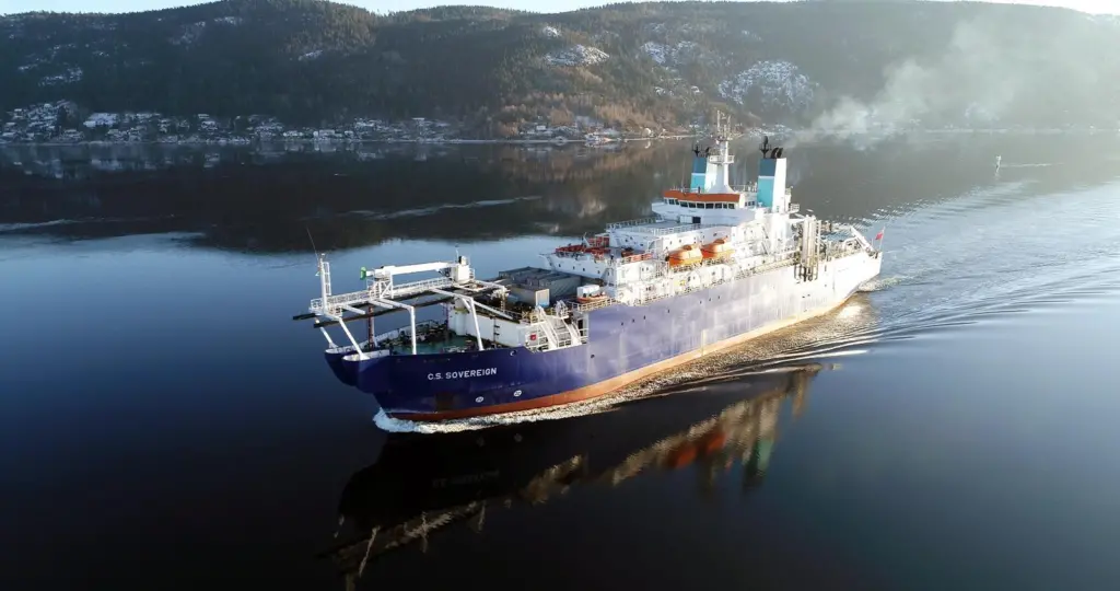 Royston has completed the overhaul of two diesel power plants on-board CS Sovereign