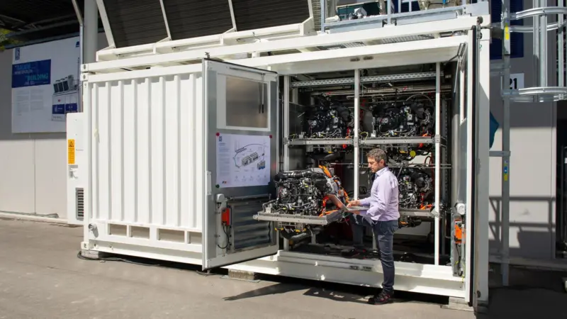 Rolls-Royce Power Systems has started commissioning tests on its fuel cell demonstrator
