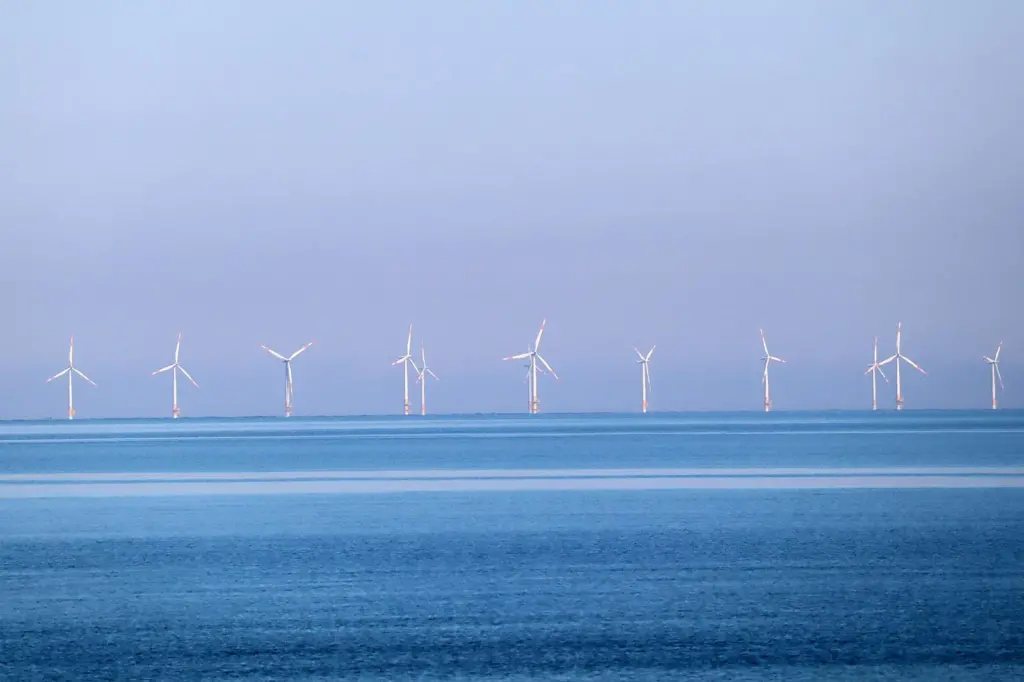 LR can now certify complex hybrid renewable energy projects that involve multiple technologies, such as wind, wave and tidal