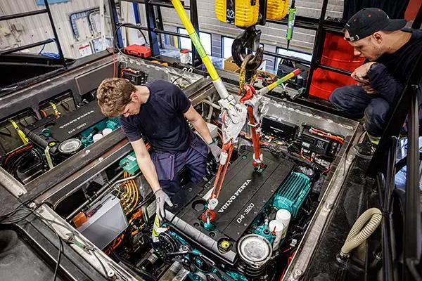 Volvo Penta will trial a power-by-the-hour concept with Hurtigruten in 2022 for a hybrid M15 day boat.