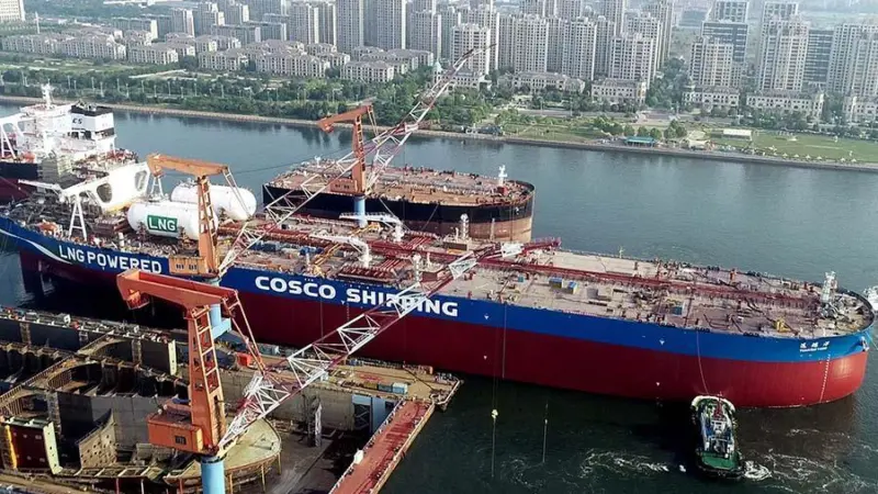 CSSC’s first dual-fuel VLCC for COSCO Shipping entered sea trials in September.