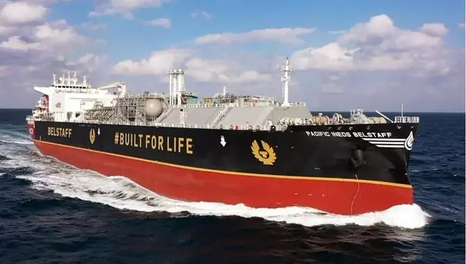 Jiangnan Shipyard delivered the first of a series of four 99,000m3 dual-fuel VLECs at the end of December 2021.