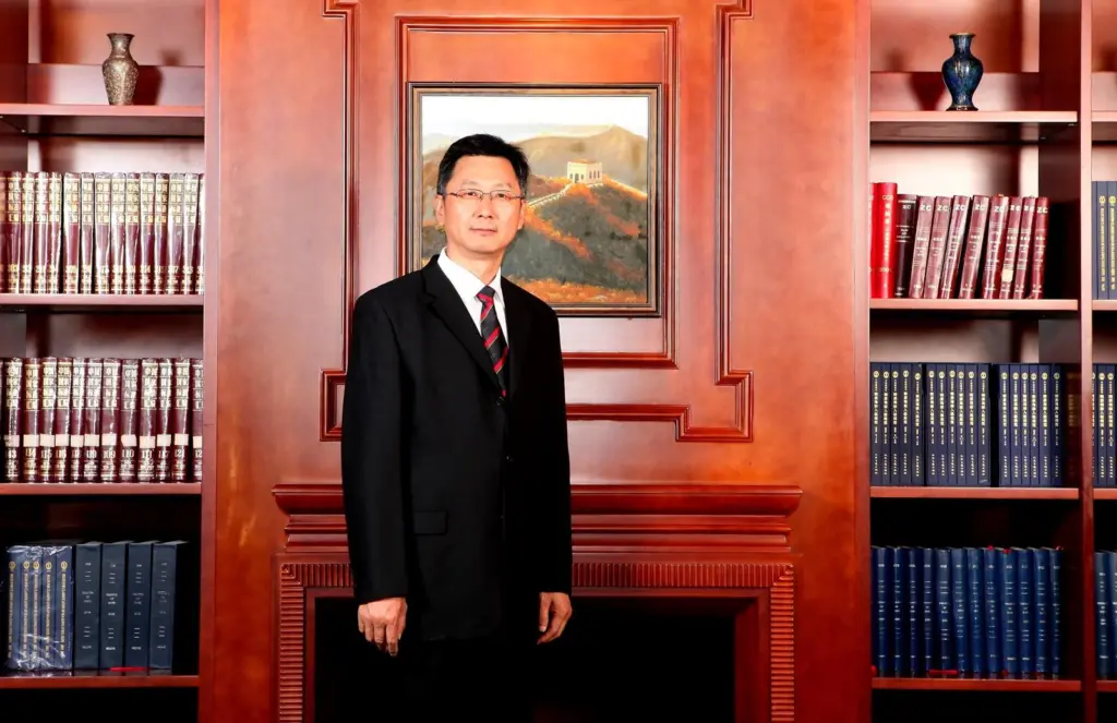 Mr Sun Feng has assumed the role of Chairman and President of China Classification Society