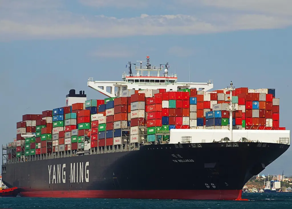 Seaspan Corporation, a wholly owned subsidiary of Atlas Corp., has finalised financing for its 70 containership newbuild program.