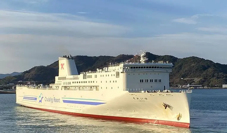The SOLEIL ferry during fully autonomous ship navigation systems demonstration test