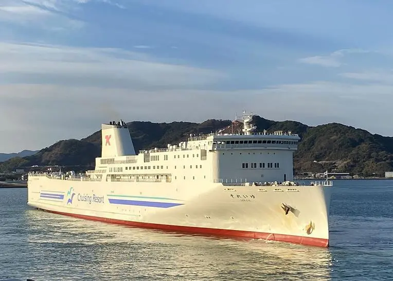 The SOLEIL ferry during fully autonomous ship navigation systems demonstration test