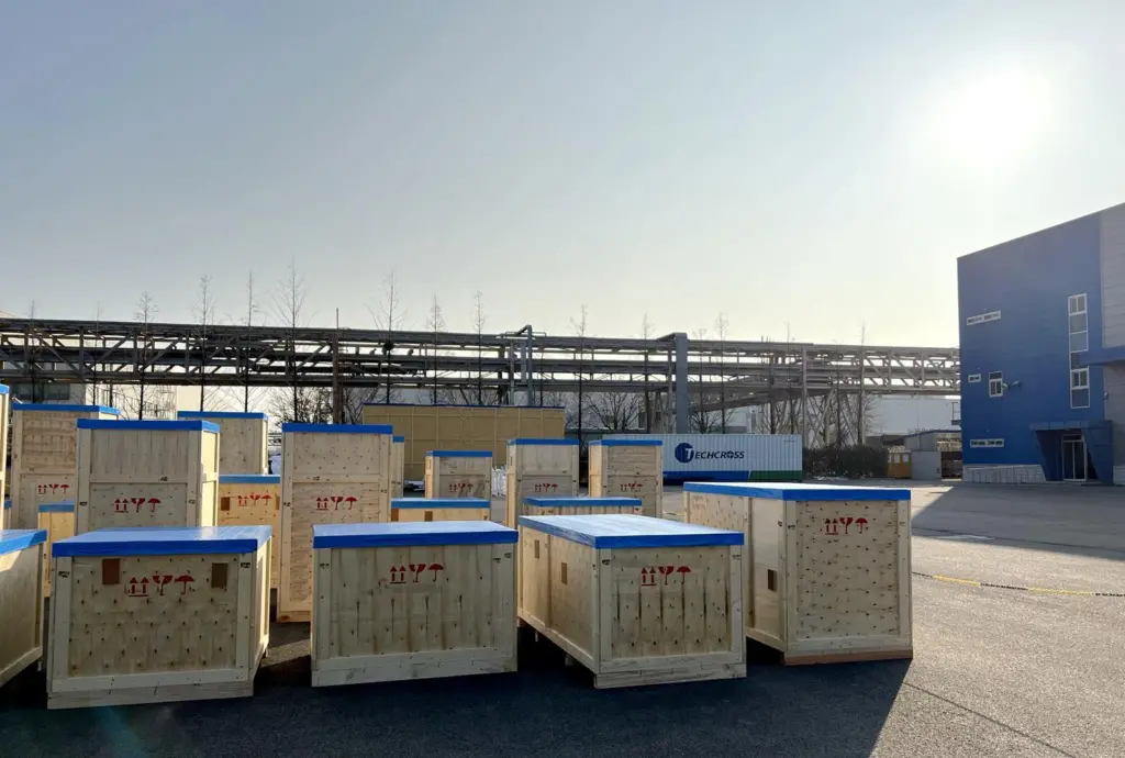 Techcross_shipment