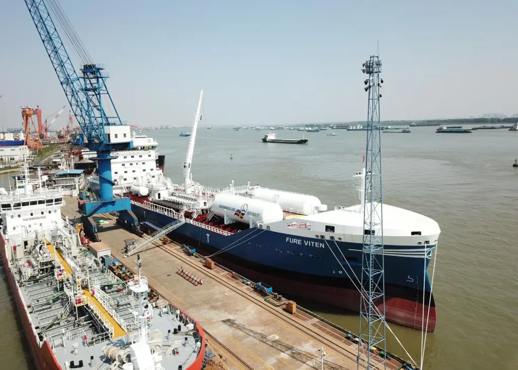 Furetank has signed a contract for a ninth vessel in the Vinga class of dual-fuel tankers with China Merchants Jinling Shipyard.