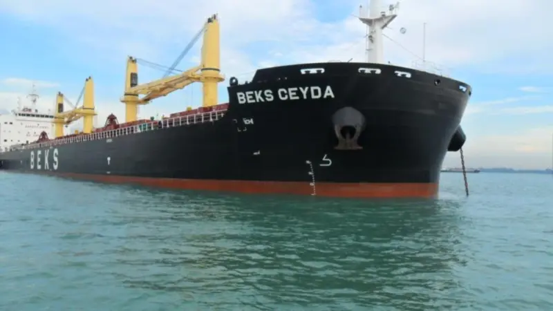 TFG Marine supplied 750 mt of B30 VLSFO bunker fuel to the Beks Ceyda bulk carrier in the Port of Rotterdam
