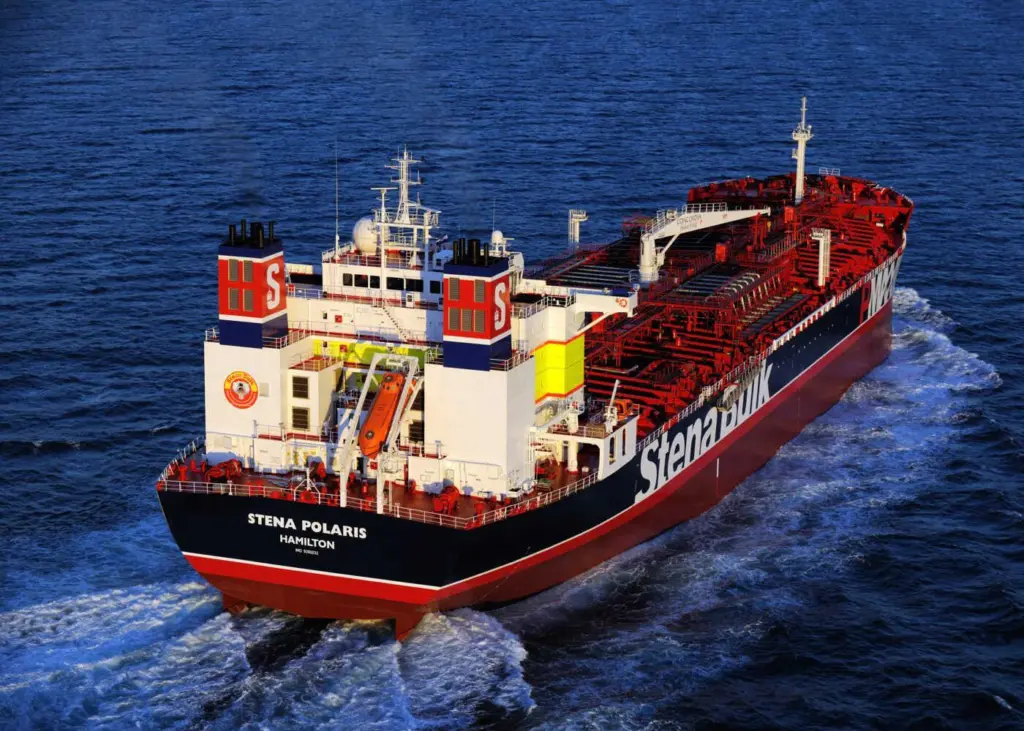 The project will assess the feasibility of converting a P-MAX tanker into a 2,100 TEU capacity container vessel.