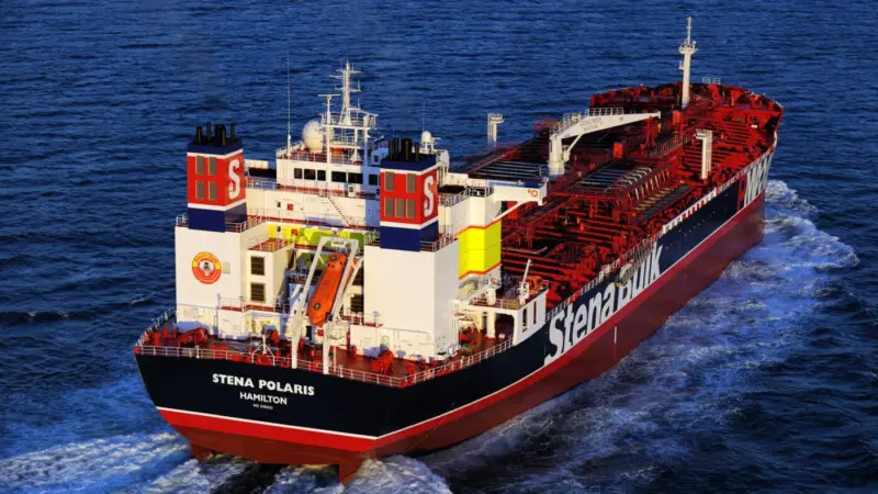 The project will assess the feasibility of converting a P-MAX tanker into a 2,100 TEU capacity container vessel.