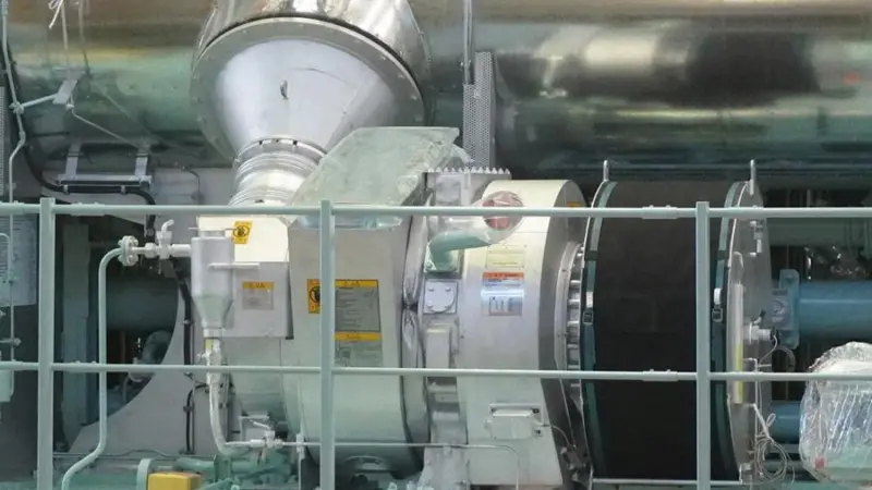 MET turbocharger installed on an engine manufactured by Mitsui.