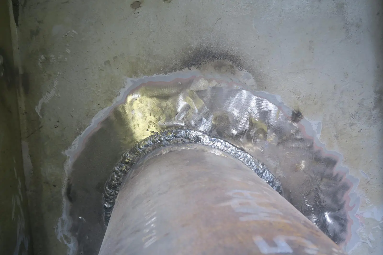 New scrubber pipe on tanker after welding.
