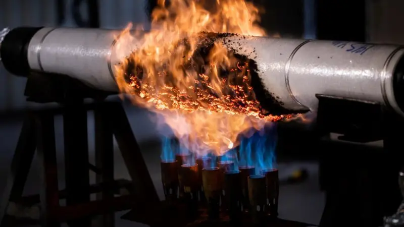 When combined with HEAT-FIT, ecoFIT pipes and fittings can now withstand fire with a temperature of up to 1000°C for 30 minutes at a pressure of 3 bar.