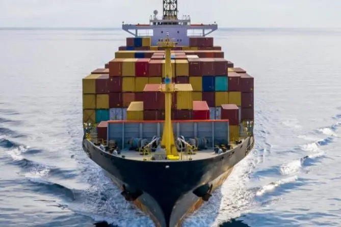 The Poseidon Principles for Marine Insurance have entered into force after Navium Marine and AXA XL signed up to the Principles.