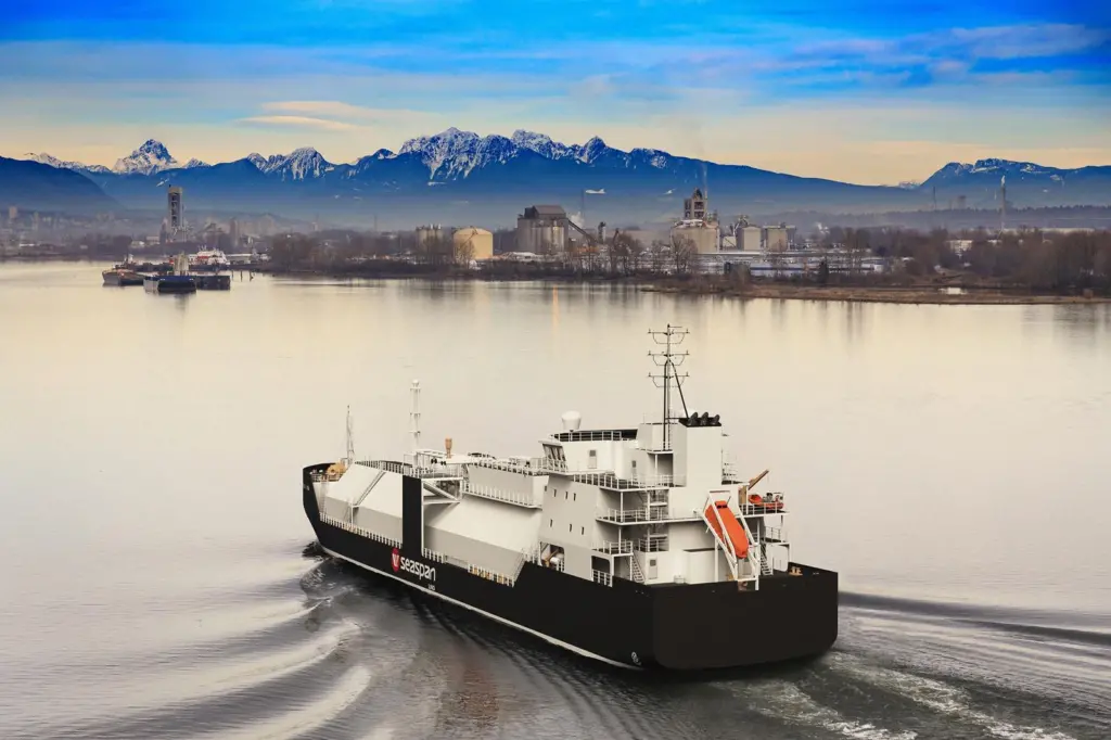 CIMC Sinopacific Offshore & Engineering has been awarded the contract to build 2+1 7600cbm LNG bunker vessels for Seaspan ULC.