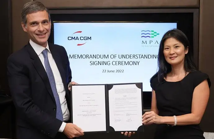 The MoU between CMA CGM and the MPA was signed by Rodolphe Saadé, Chairman and Chief Executive Officer of the CMA CGM Group, and Quah Ley Hoon, Chief Executive, MPA.