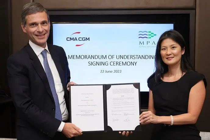 The MoU between CMA CGM and the MPA was signed by Rodolphe Saadé, Chairman and Chief Executive Officer of the CMA CGM Group, and Quah Ley Hoon, Chief Executive, MPA.