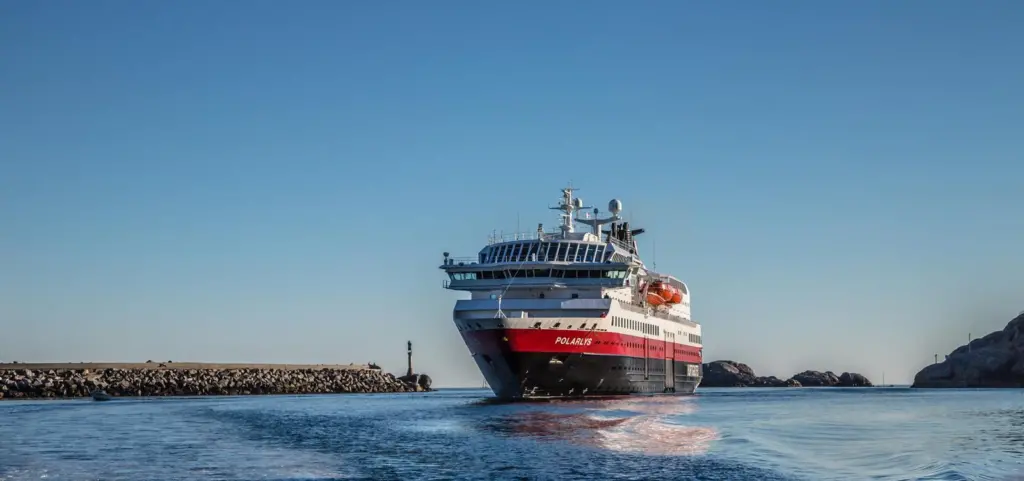 NAUTConnect_Hurtigruten_Coastal_Express_ship_MS%20Polarlys_Image_care_of_Hurtigruten