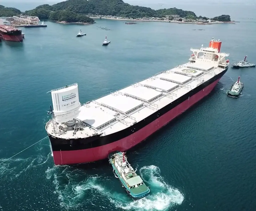The first MOL vessel to equipped with the hard sail Wind Challenger-solution is scheduled to enter service in October 2022.