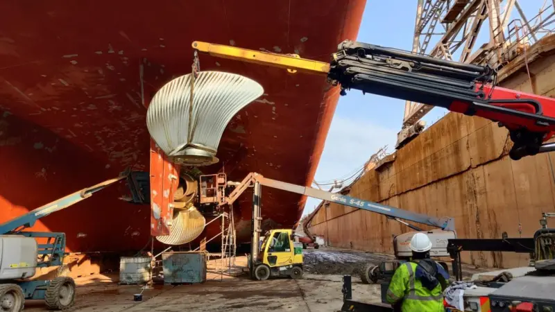 Berg revised Stena Danica's twin propeller blades, eliminating a cavitation issue and enhancing fuel efficiency in a single project.