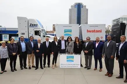 State, city and Port of Long Beach officials gather to announce the formation of the ARCHES partnership.