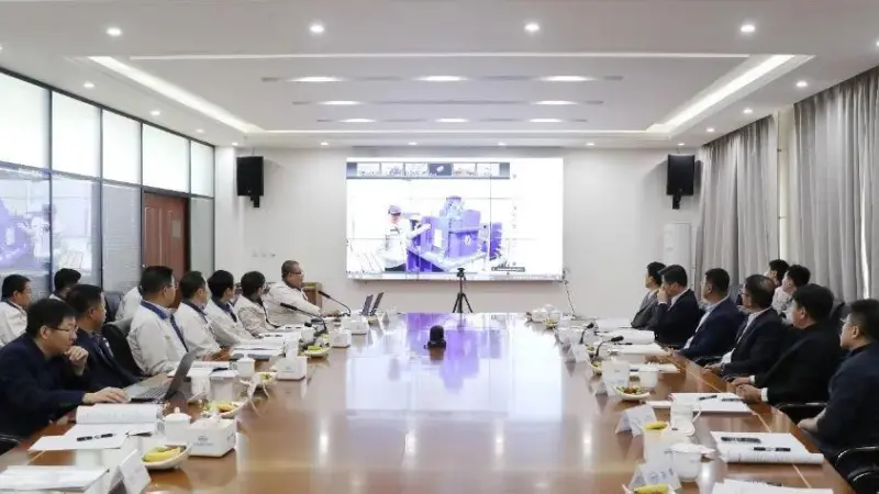 China Classification Society (CCS) and Dalian COSCO Shipping Heavy Industry have held an ignition ceremony for COSCO’s first ammonia powered duel fuel test engine.