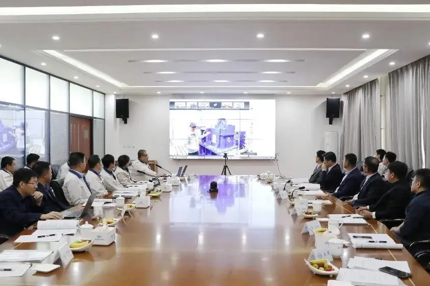 China Classification Society (CCS) and Dalian COSCO Shipping Heavy Industry have held an ignition ceremony for COSCO’s first ammonia powered duel fuel test engine.