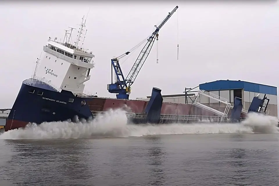 A new stage in shipbuilding production at the riverside town of Leer: side launching of Symphony Atlantic.