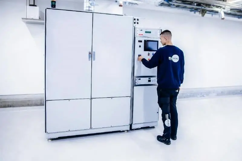 Danish fuel cell manufacturer Blue World Technologies plans to begin series production of HT PEM fuel cells in December 2022.
