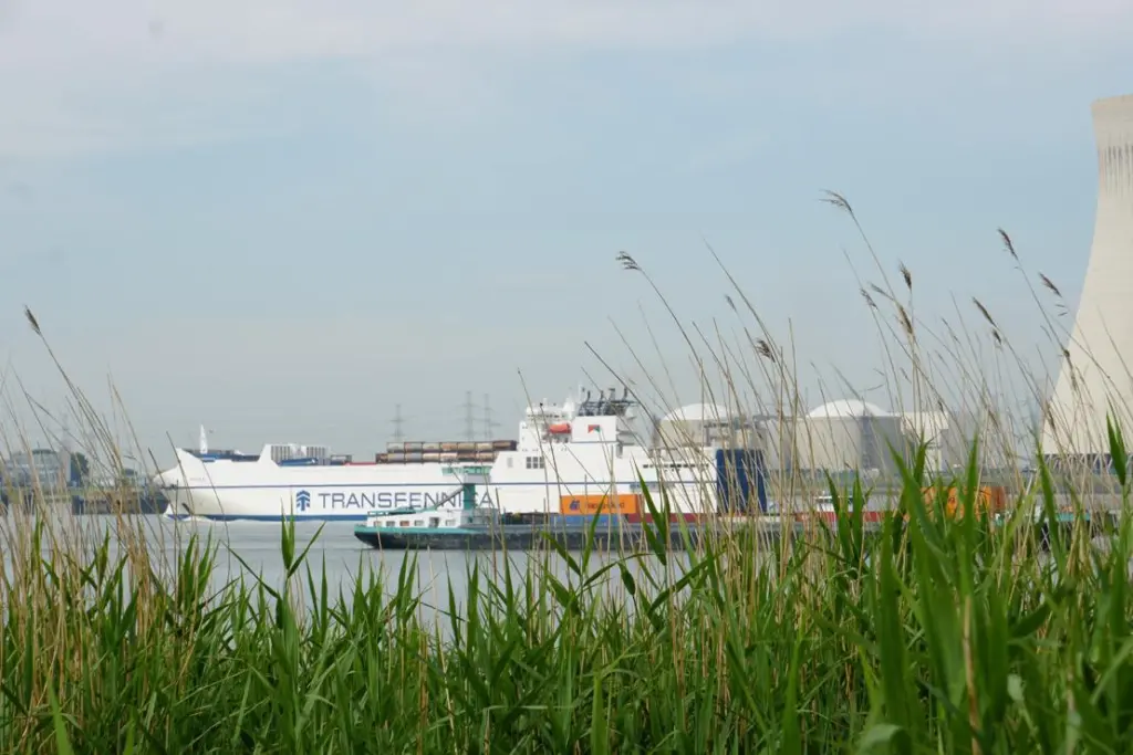 Among the pathways for cross-border CO₂ transport infrastructure being pursued by Antwerp@C is one for transport by ship to North West Europe.