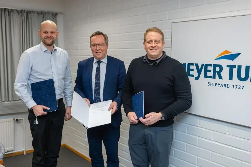 Tim Meyer, Mika Lintilä and Jason Liberty signed the joint declaration