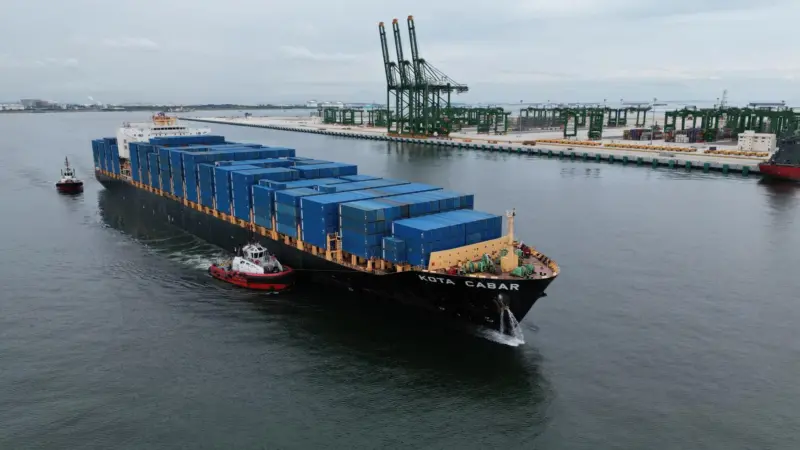 'Kota Capar' - one of Pacific International Lines' container vessels