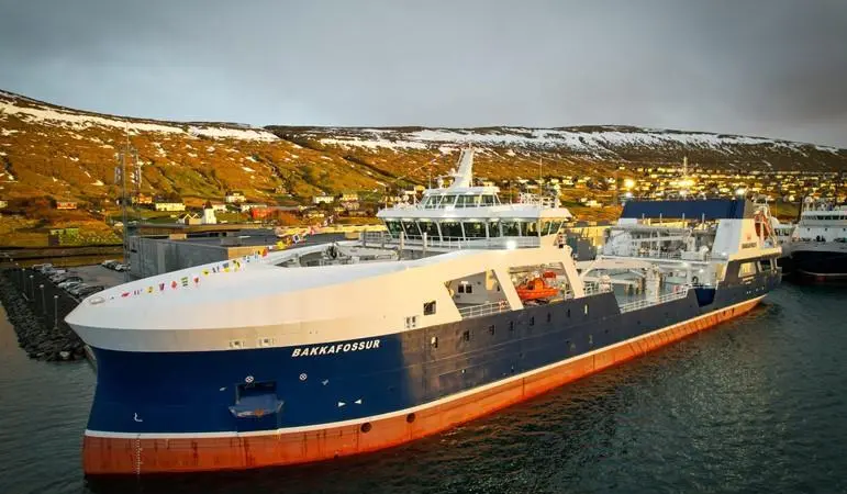 The hybrid wellboat Bakkafossur is powered by five Cummins gensets.