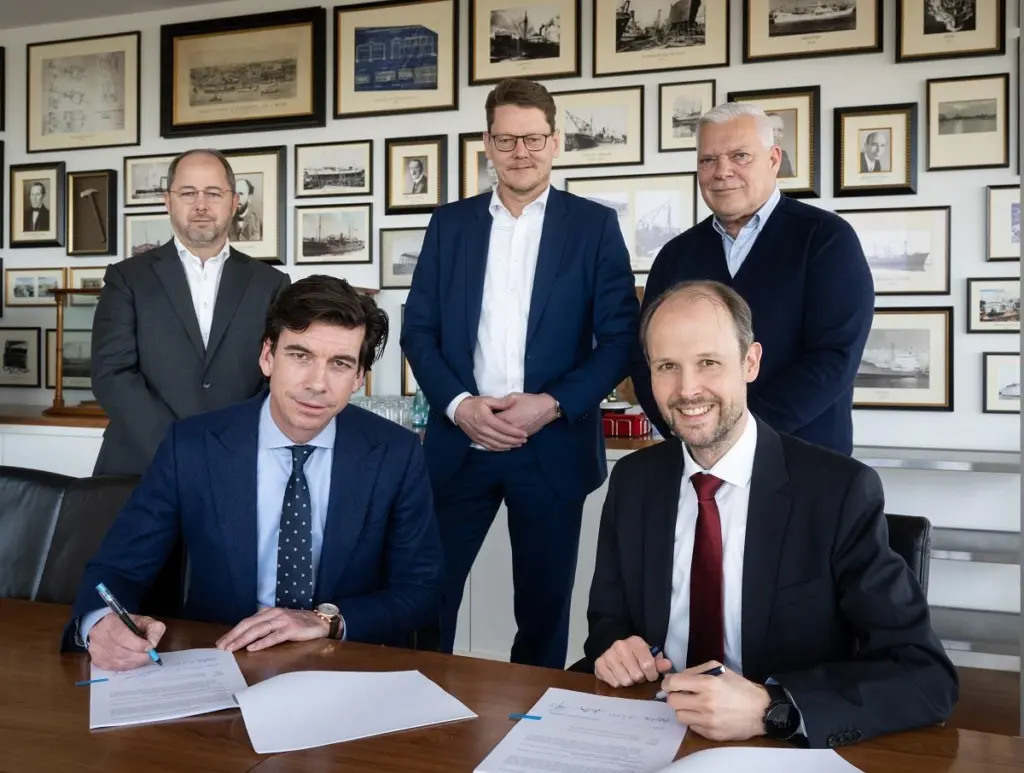 MEYER RE and Damen Shiprepair sign cooperation agreement