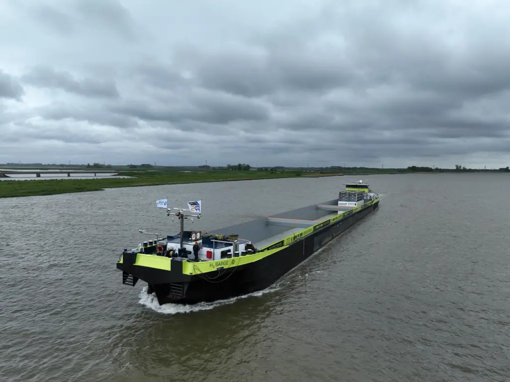 DJI_H2 Barge 1 (4)