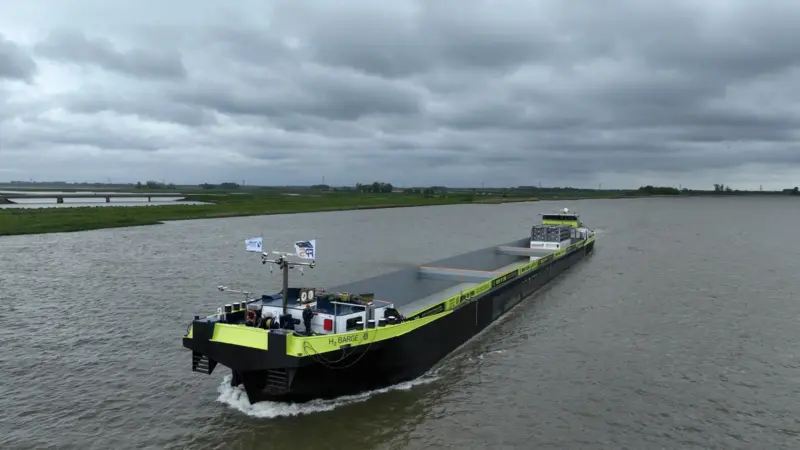 DJI_H2 Barge 1 (4)