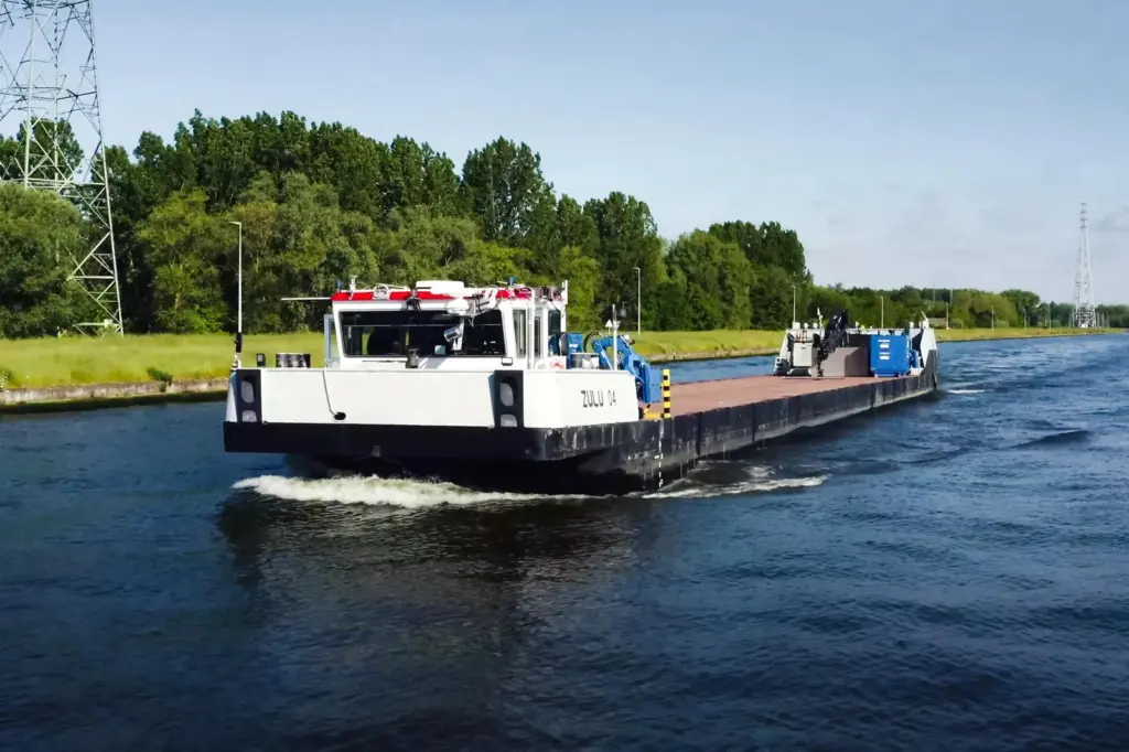 KONGSBERG autonomous vessel operations – Zulu 4 canal vessel