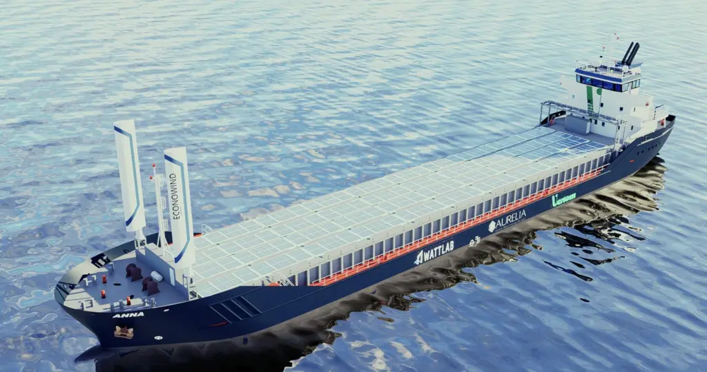 Image of a Newcastlemax bulk carrier with wind propulsion