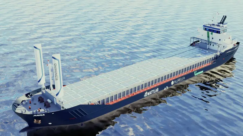 Image of a Newcastlemax bulk carrier with wind propulsion