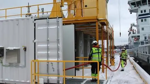 284907_portofgvleshorepowerimagecreditterntank_989743