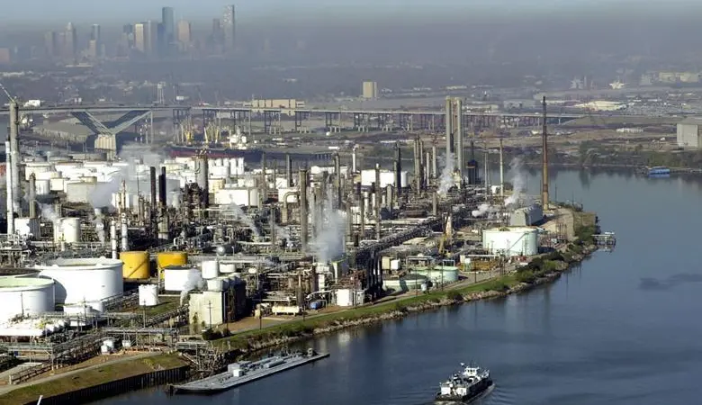 85901_Houston_Ship_Channel