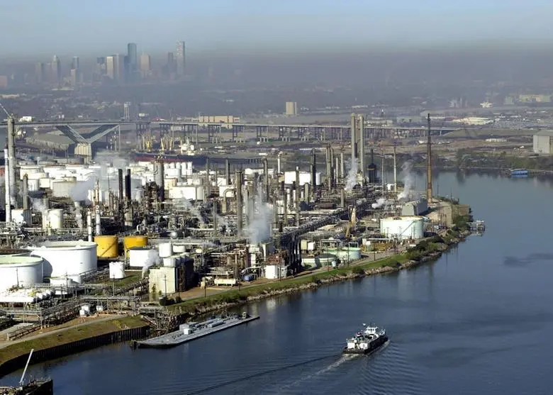 85901_Houston_Ship_Channel