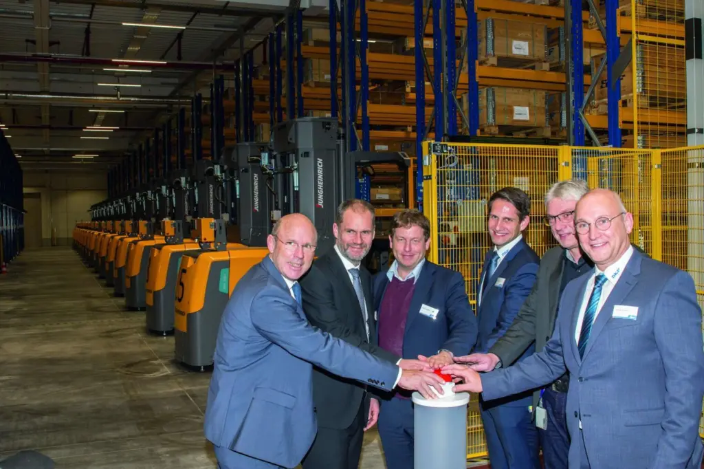 19-12-10-skf-pi-erfolgreicher-logistikumbau-05