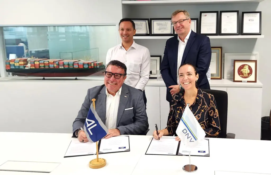 AL Group Fleet Director Tonci Zdunic DNV’s Regional Manager South East Asia, Pacific & India, Maritime, Cristina Saenz de Santa Maria, Regional Finance Director Philip Pfeiffer and Geir Dugstad, DNV’s Senior Vice President, Ship Classification & Technical