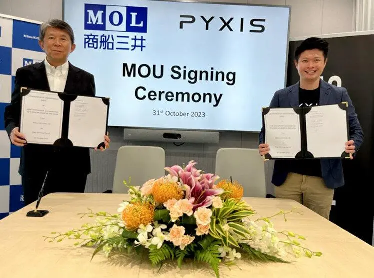Nobuo Shiotsu, MOL senior managing executive officer and Tommy Phun, Pyxis founder