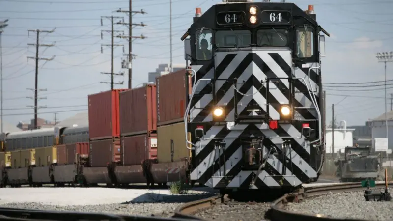 294332_railyard_25_679825