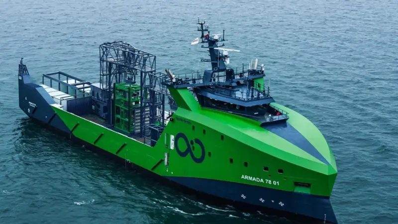 Armada 78 01