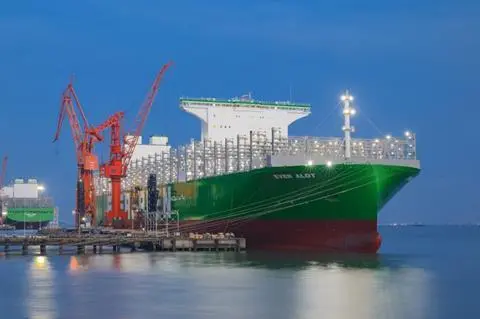 299994_chinaevergreentakesdeliveryof24000teucontainership1024x6821_710531