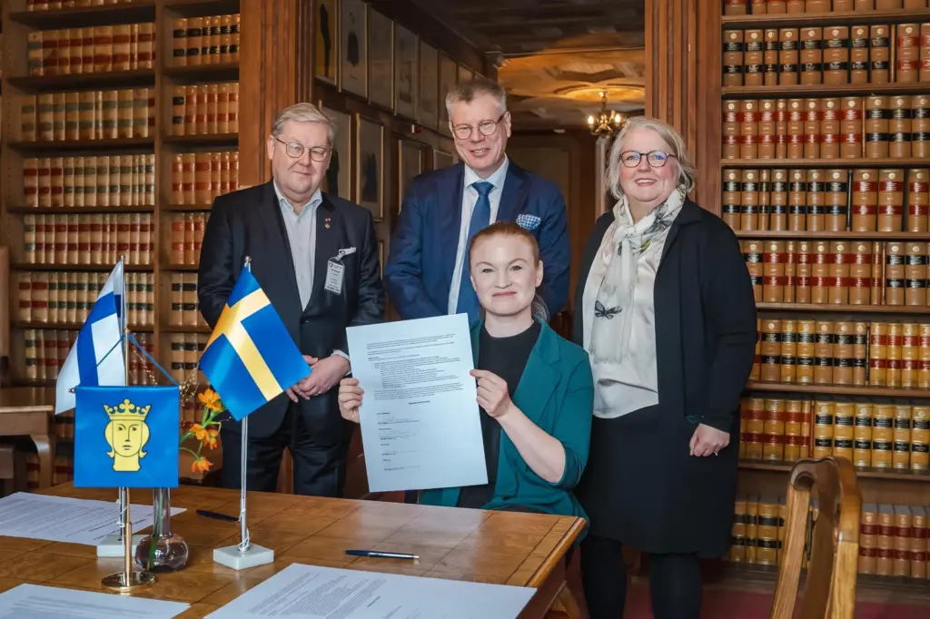 MoU signing for a green shipping corridor in Sweden